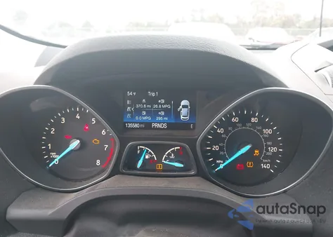 2017 Ford Escape Se из США, поврежденный, VIN 1FMCU9GD3HUE85135